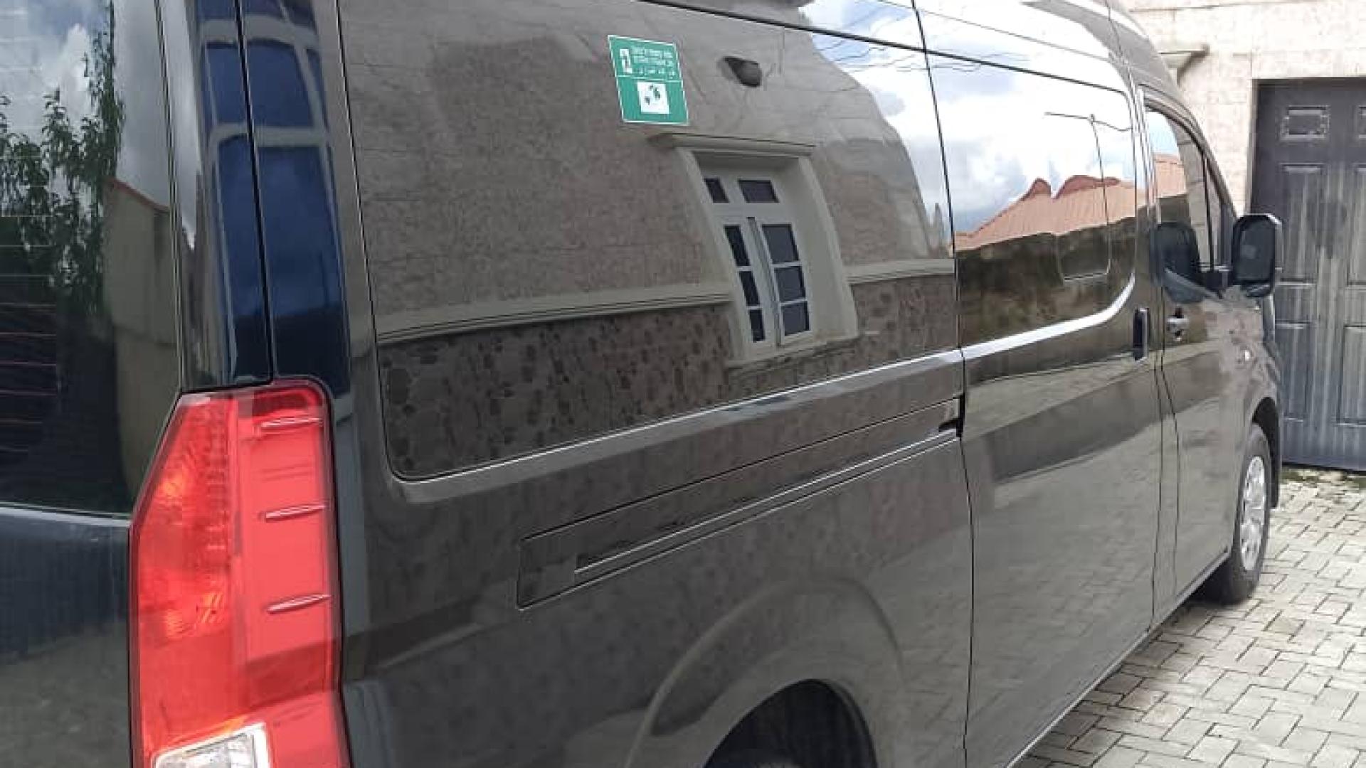 Toyota Hiace bus 2020