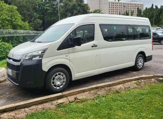 Toyota Hiace bus 2020