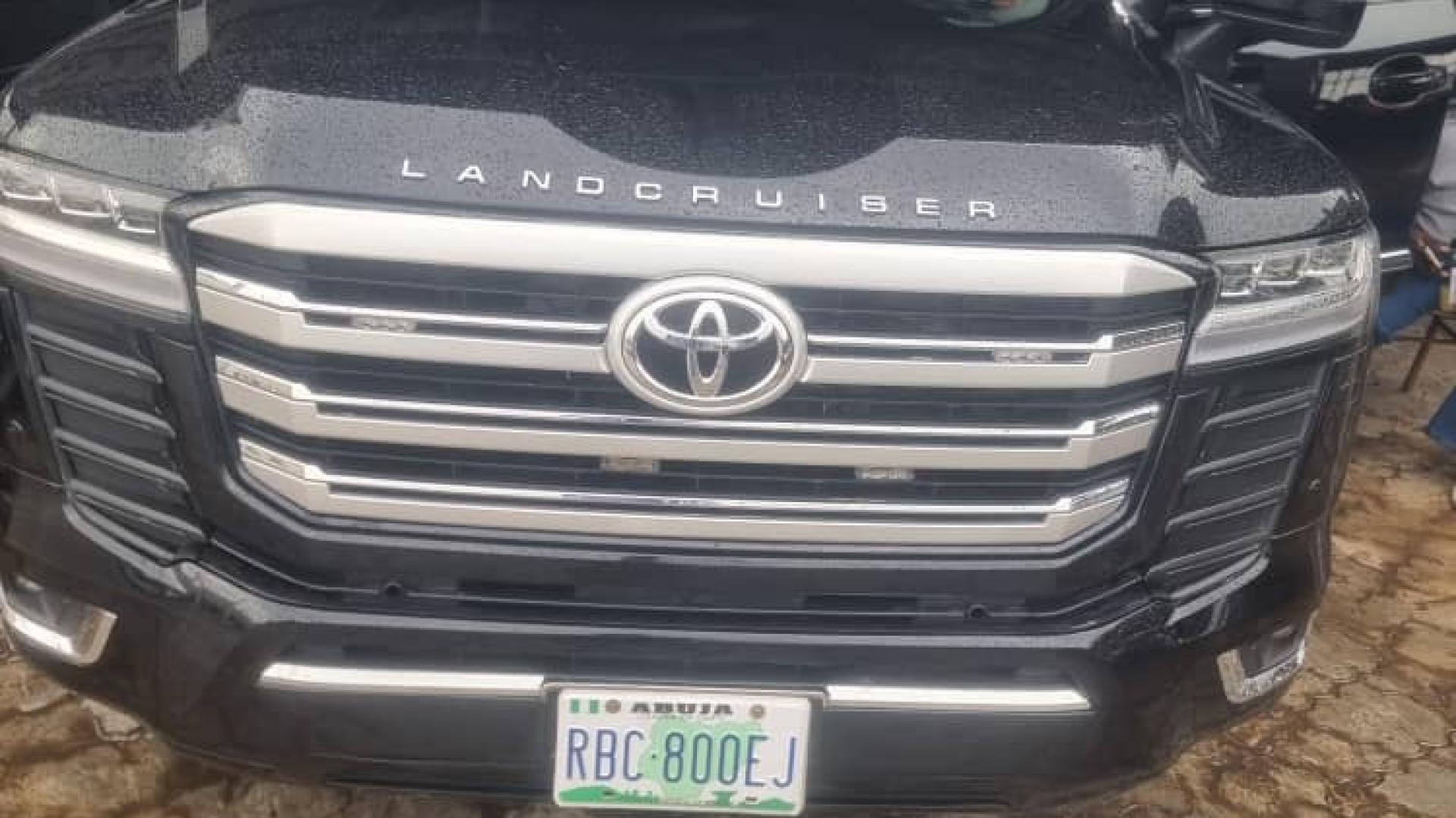 toyota landcruiser 570 2025