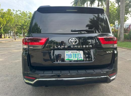 toyota landcruiser 570 2025