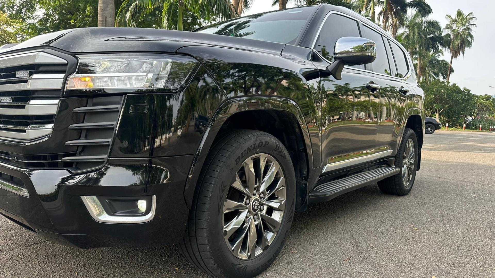 toyota landcruiser 570 2025